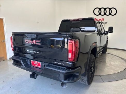 Used 2022 GMC Sierra 2500 Denali w/ Denali Black Diamond Edition image 44