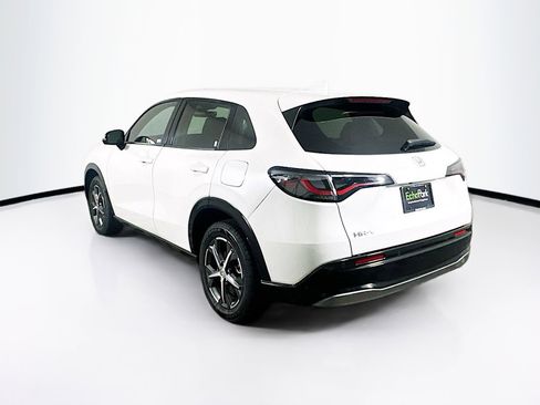 Used 2023 Honda HR-V EX-L image 5