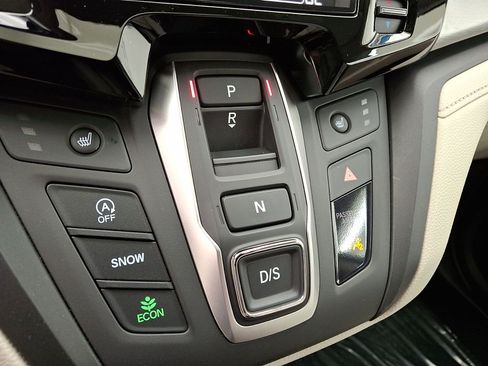 Used 2025 Honda Odyssey EX-L image 15