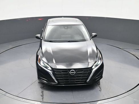 Used 2023 Nissan Altima 2.5 SV w/ SV Premium Package FWD image 25