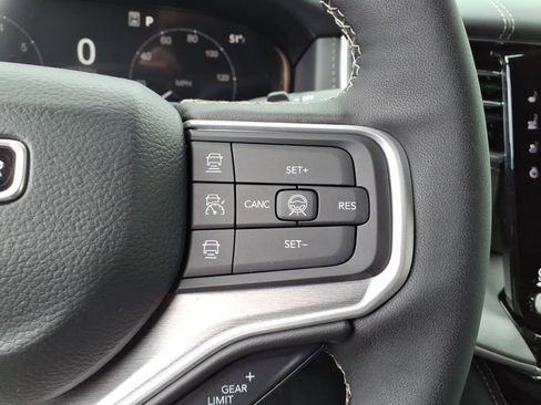 New 2026 Jeep Grand Wagoneer Limited AWD/4WD image 19