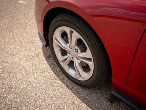 Used 2025 Honda Accord LX image 12