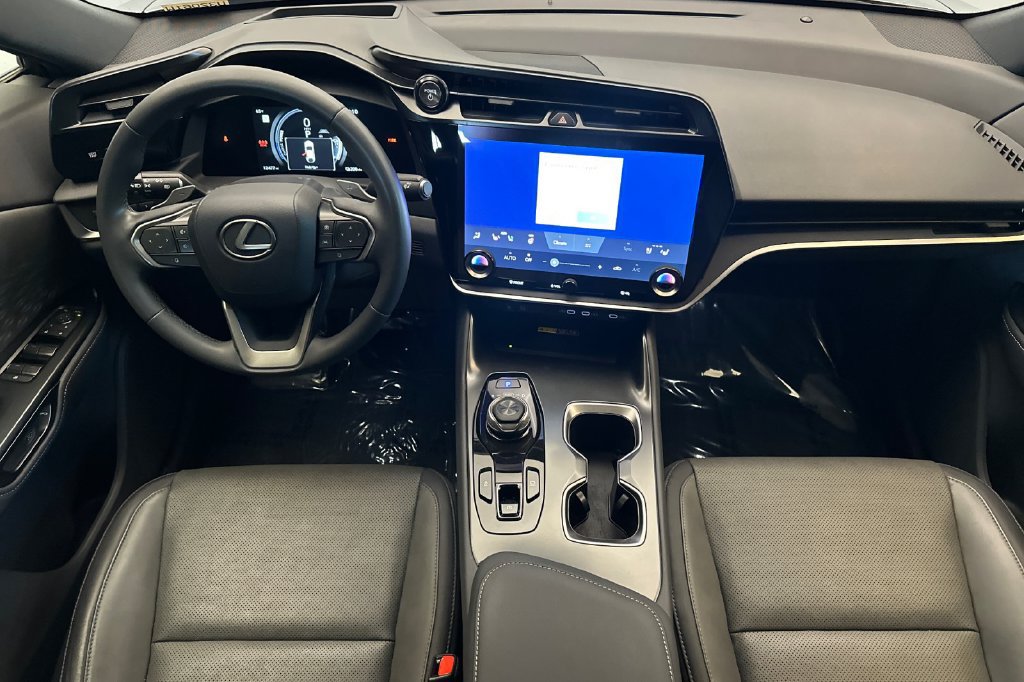 Used 2023 Lexus RZ 450e Premium w/ Technology Package AWD/4WD image 13