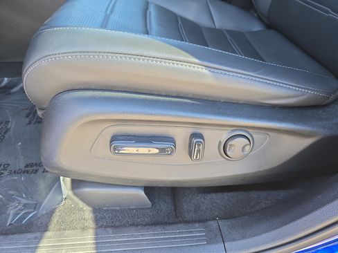 Used 2024 Honda CR-V EX-L image 29