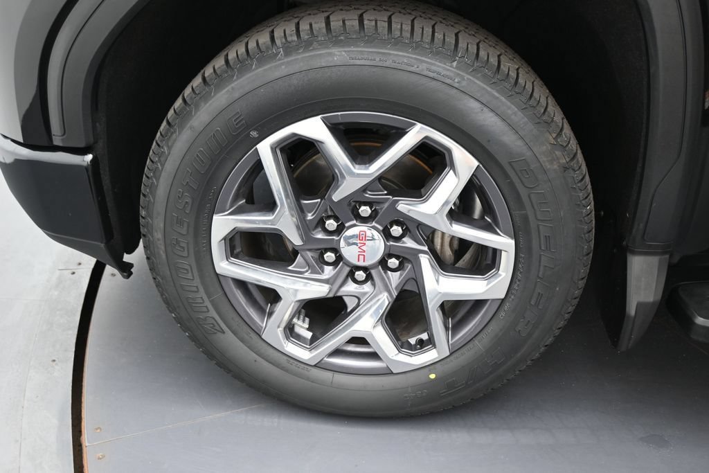 Used 2022 GMC Sierra 1500 Limited Denali AWD/4WD image 8