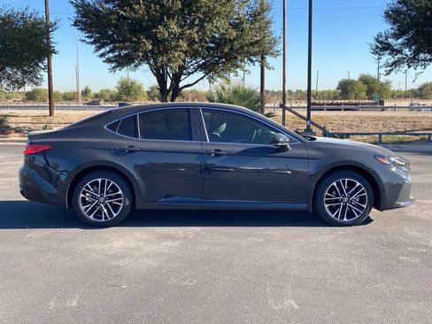 New 2026 Toyota Camry XLE AWD/4WD image 4