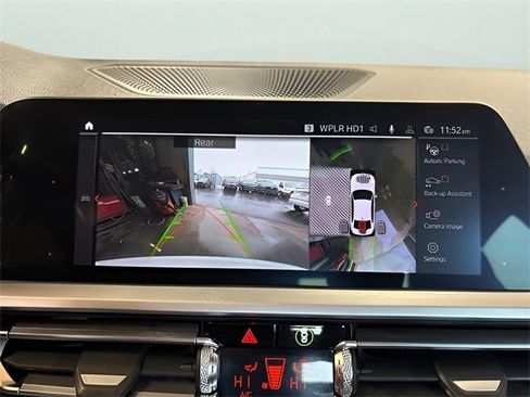 Used 2020 BMW 330i xDrive Sedan w/ Convenience Package image 19