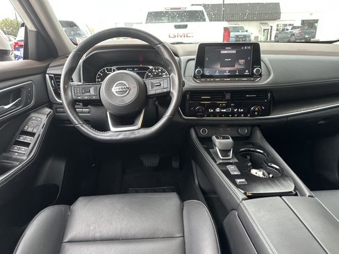 Used 2021 Nissan Rogue SL FWD image 15