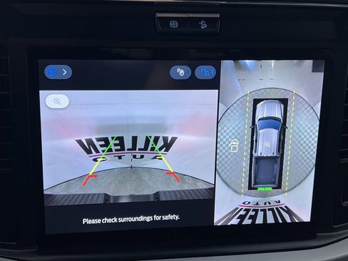 New 2026 Ford F250 XLT w/ XLT Premium Package image 17