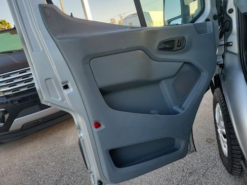 Used 2016 Ford Transit 250 148 Medium Roof w/ Exterior Upgrade Package image 21