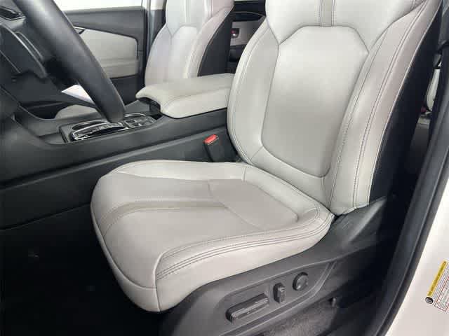 Used 2025 Honda Pilot EX-L image 13