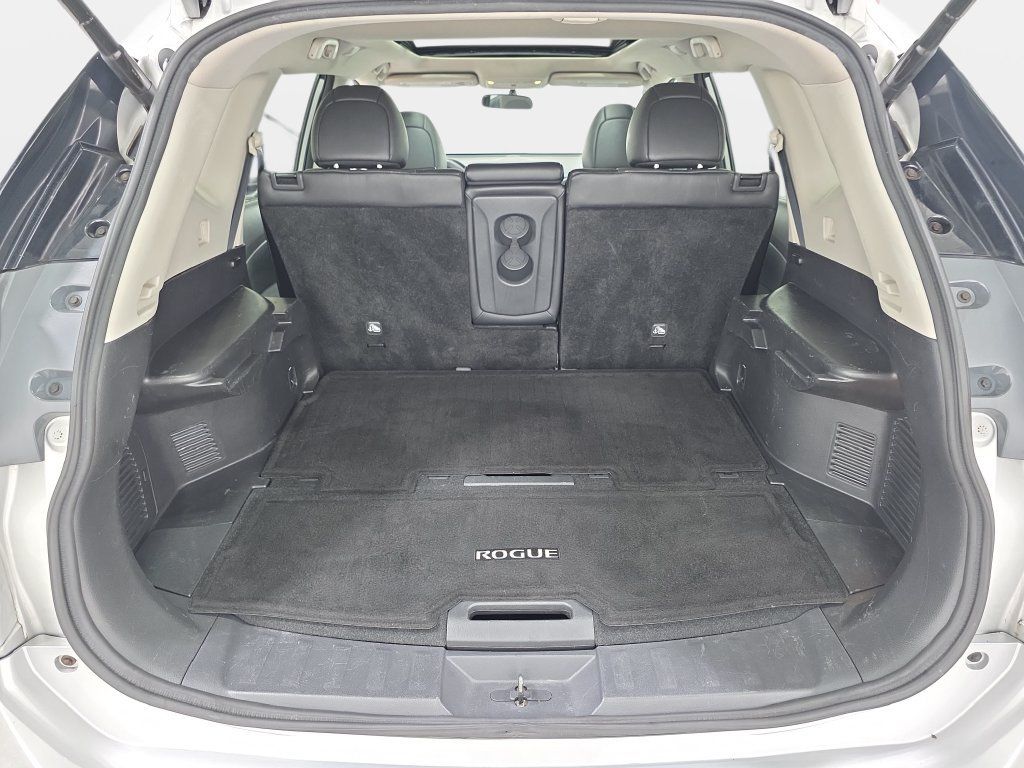Used 2015 Nissan Rogue SL w/ SL Premium Package AWD/4WD image 35