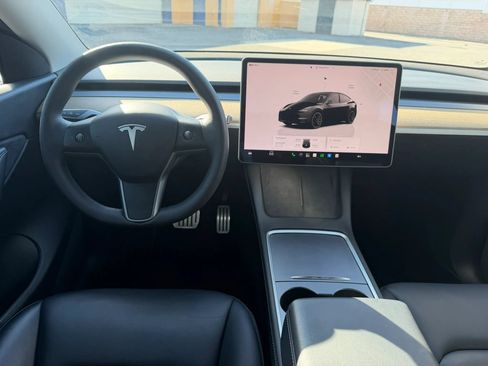 Used 2022 Tesla Model Y Performance AWD/4WD image 20