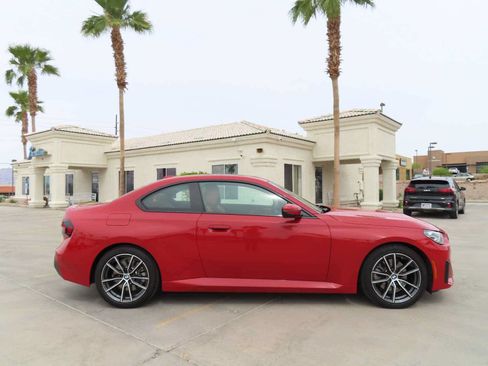 Used 2024 BMW 230i Coupe w/ Premium Package RWD image 7