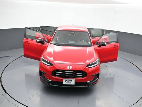 Certified 2025 Honda HR-V Sport image 44