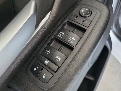 Used 2023 RAM 1500 Big Horn image 19