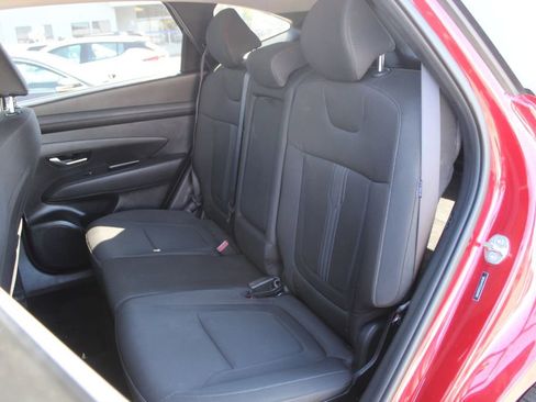 Used 2025 Hyundai Tucson SEL FWD image 14