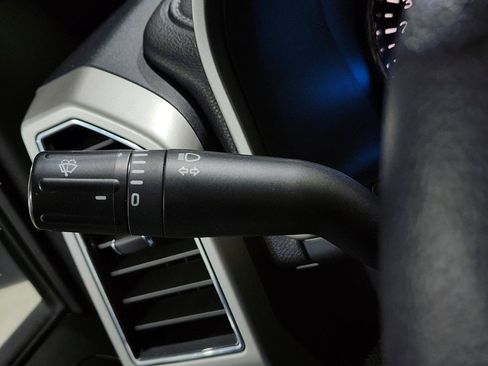 Used 2018 Ford F150 Lariat image 14