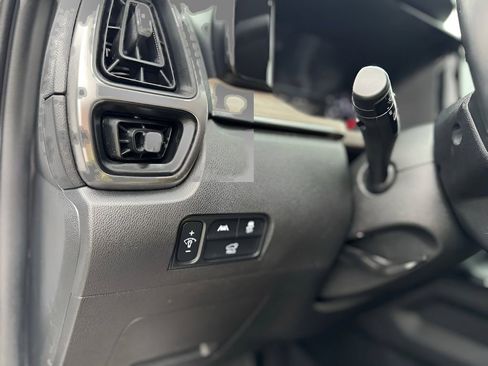 Used 2022 Kia Sorento EX w/ Panoramic Sunroof Package image 29