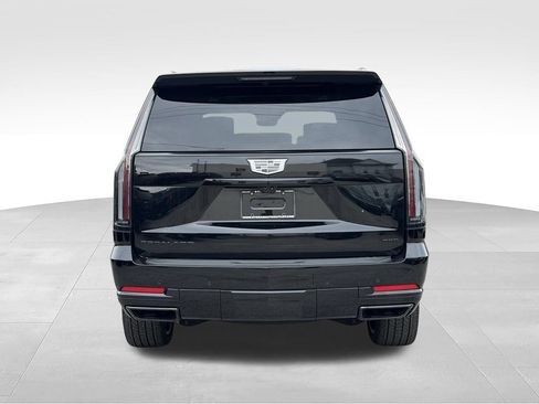 Used 2025 Cadillac Escalade Sport Platinum w/ LPO, ONYX Package AWD/4WD image 6