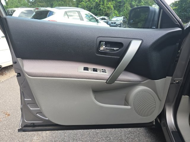 Used 2012 Nissan Rogue S AWD/4WD image 23