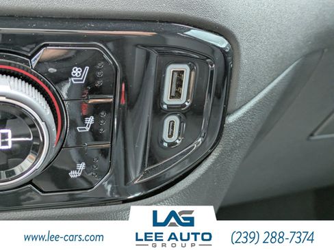 Used 2025 Chevrolet Silverado 1500 LTZ AWD/4WD image 26