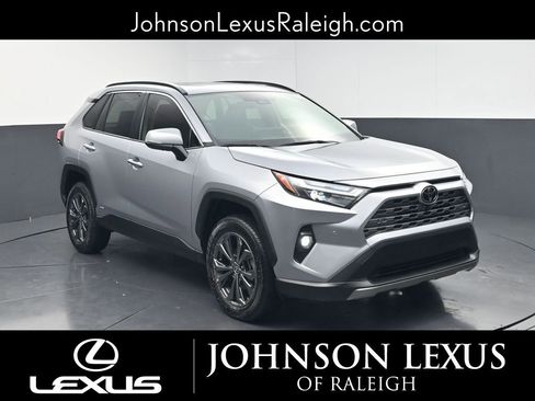 Used 2025 Toyota RAV4 Limited w/ Advanced Technology Package image 3