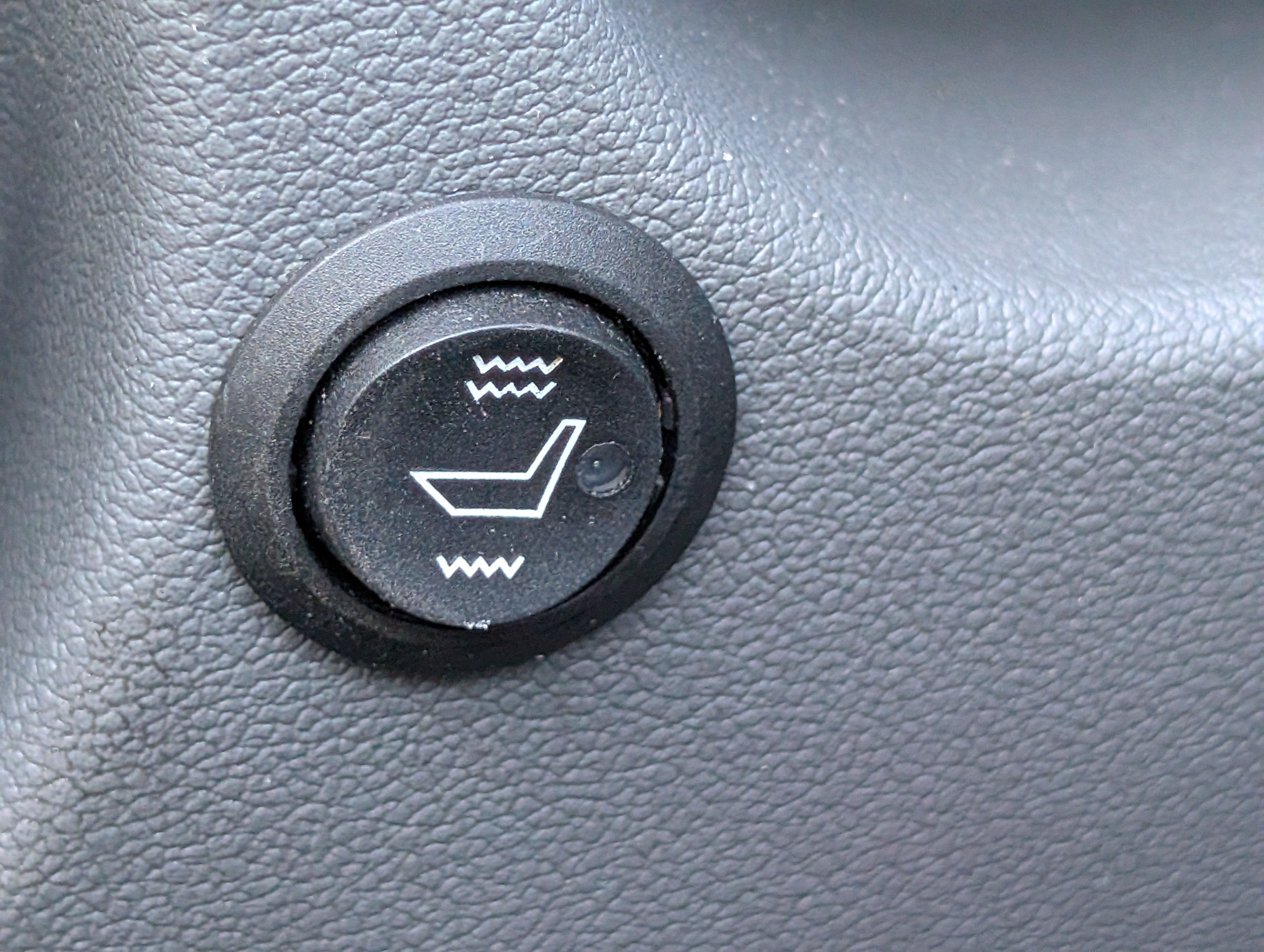 Used 2023 Hyundai Elantra SEL FWD image 18
