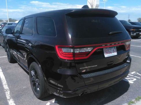 Used 2025 Dodge Durango GT AWD/4WD image 2