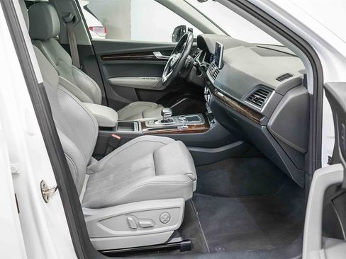 Used 2018 Audi Q5 2.0T Premium Plus w/ Premium Plus Package image 17