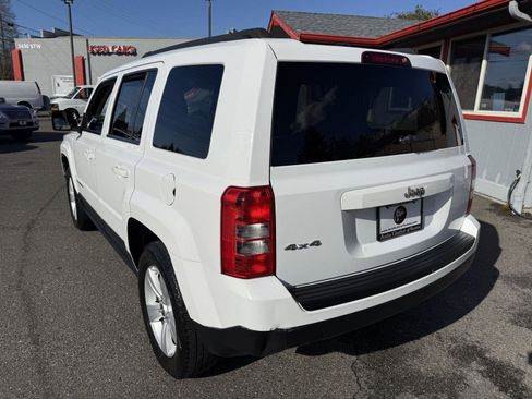 Used 2011 Jeep Patriot Sport w/ PWR Value Group image 8