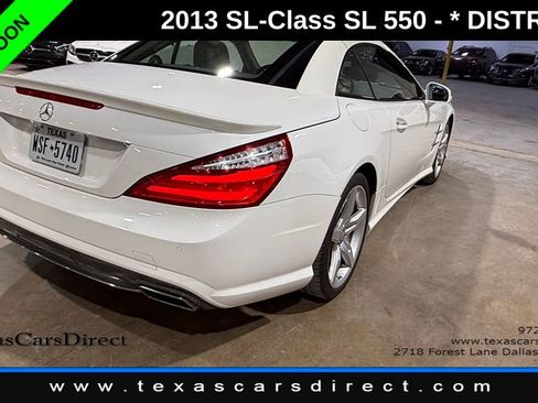Used 2013 Mercedes-Benz SL 550 image 3