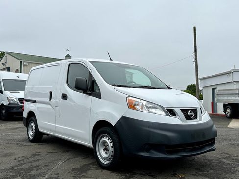 Used 2019 Nissan NV200 S w/ Cruise Control Package image 18