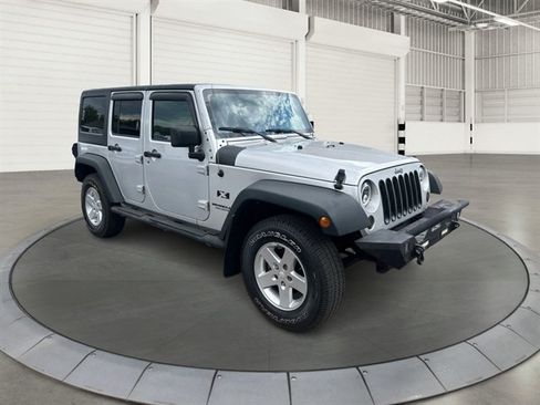 Used 2009 Jeep Wrangler Unlimited X AWD/4WD image 7