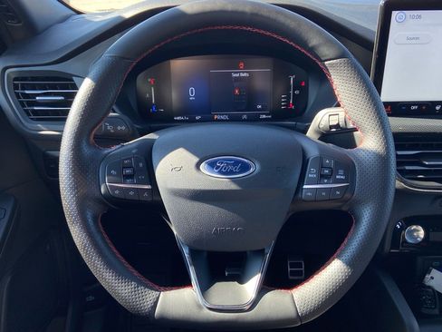 Used 2023 Ford Escape ST-Line w/ Tech Pack #1 image 13