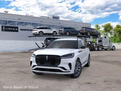 New 2026 Lincoln Aviator AWD w/ Jet Appearance Package