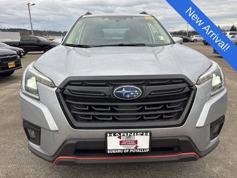 Used 2024 Subaru Forester Sport image 2