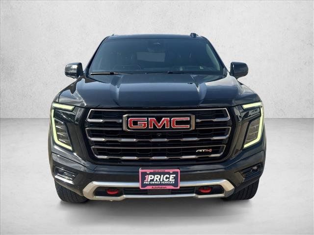 Used 2026 GMC Yukon AT4 Ultimate AWD/4WD image 2