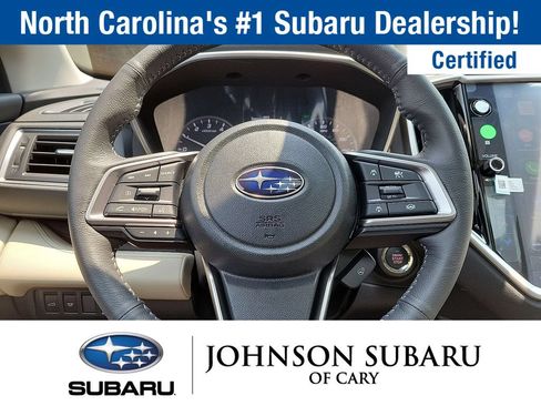 Used 2023 Subaru Ascent Limited w/ Technology Package AWD/4WD image 17