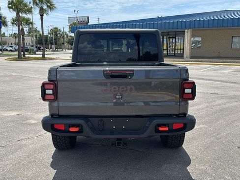 Used 2026 Jeep Gladiator Mojave AWD/4WD image 5