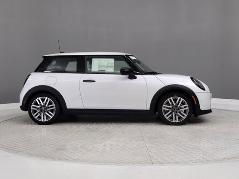New 2026 MINI Cooper 2-Door Hardtop image 6