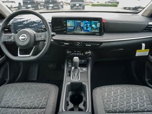 New 2026 Nissan Kicks SV image 13