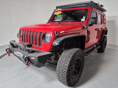 Used 2019 Jeep Wrangler Unlimited Sahara w/ Quick Order Package 24M Moab AWD/4WD image 1