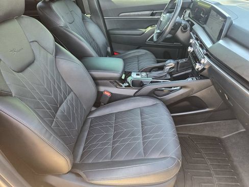 Certified 2025 Kia Telluride EX X-Line AWD/4WD image 20