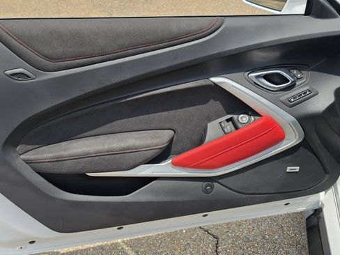 Used 2023 Chevrolet Camaro ZL1 RWD image 17