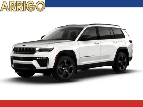 New 2026 Jeep Grand Cherokee L Laredo RWD image 1