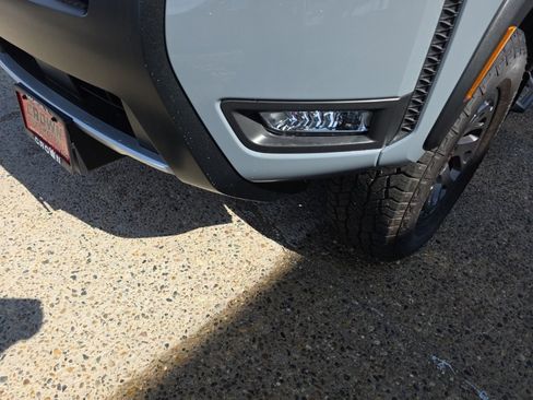 New 2026 Nissan Frontier PRO-4X w/ Pro-4x Convenience Package image 12