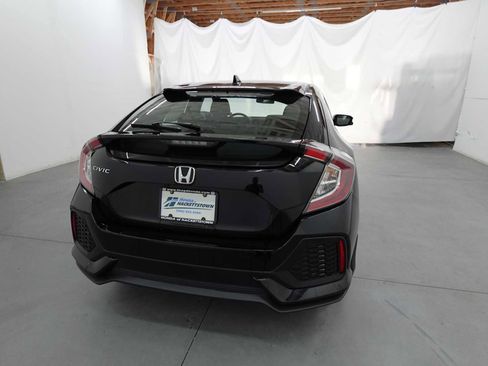 Used 2019 Honda Civic EX image 5