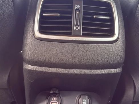 Used 2019 Kia Sorento EX FWD image 26