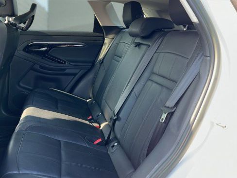 Used 2023 Land Rover Range Rover Evoque S image 21